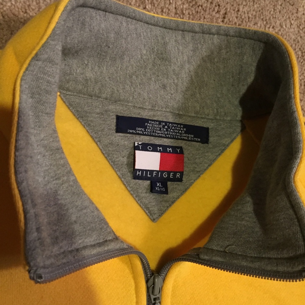 VTG Tommy Hilfiger Athletics Quarter Zip - Picture 5 of 6